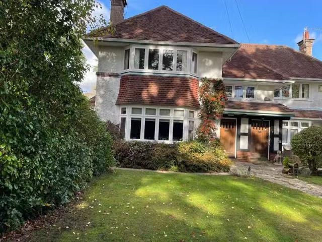 4 bedroom flat for rent in East Avenue, Bournemouth, Dorset, BH3