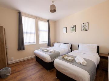 Hawkins Street L6 Liverpool, Kensington Liverpool, L7, North East Wales, Midlands