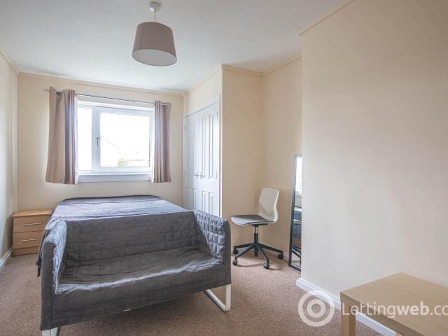 4 Bedroom Flat Share to Rent at Edinburgh, Forth