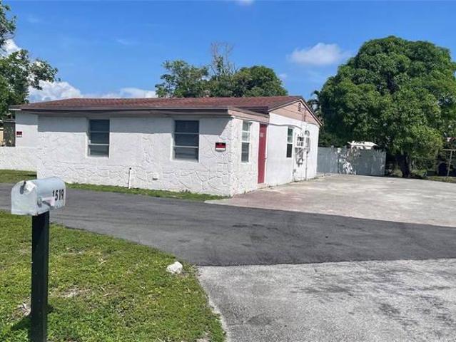 4 bedroom, Florida City FL 33311 106117204