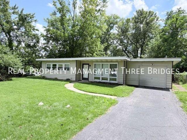 4 bedroom, Florissant MO 63031 104615682