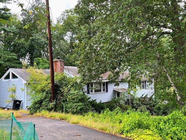 4 bedroom, Framingham MA 01701 105416615