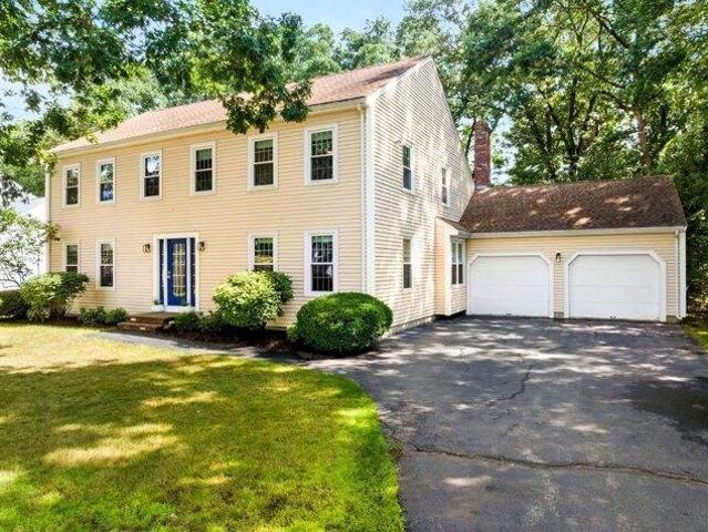 4 bedroom, Framingham MA 01701 105427151