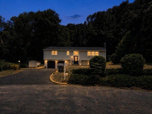 4 bedroom, Framingham MA 01702 105418718