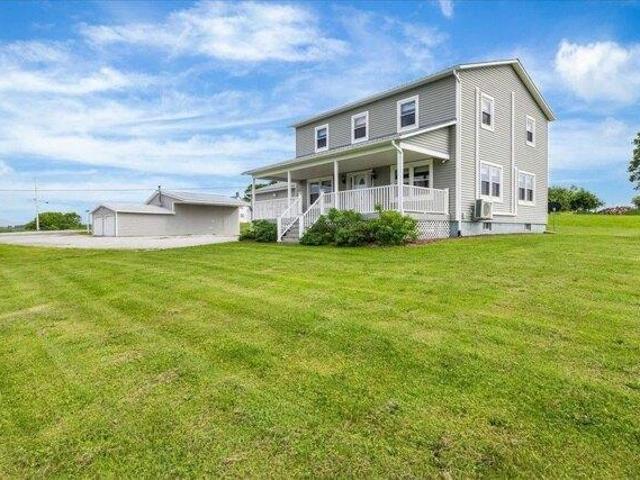 4 bedroom, Franklin VT 05457 104808420