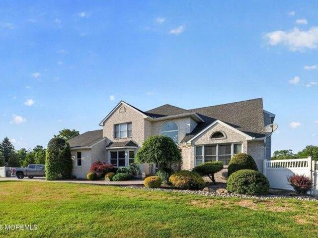 4 bedroom, Freehold NJ 07728 105316535