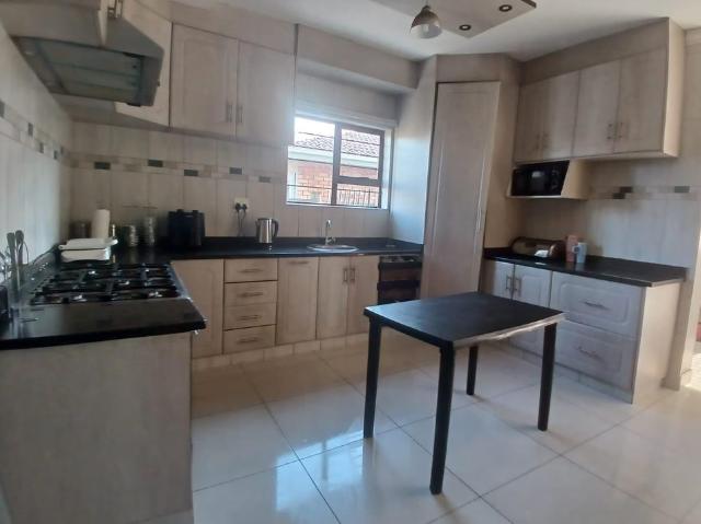 4 Bedroom Freehold To Let in Brackenham