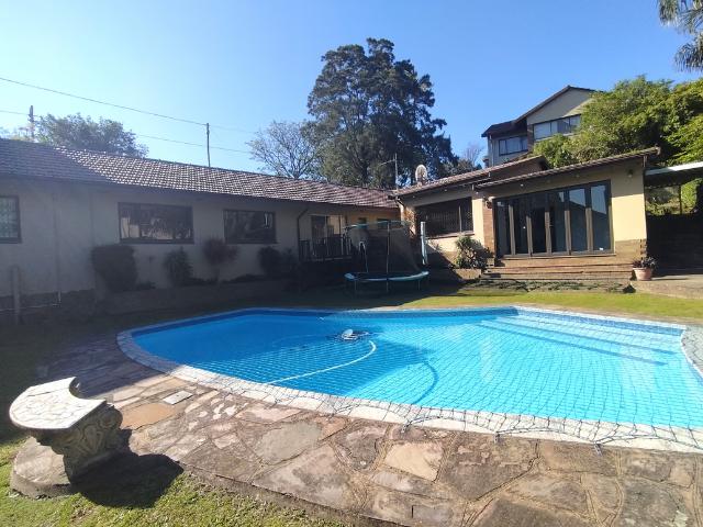 4 Bedroom Freehold To Let in Carrington Heights