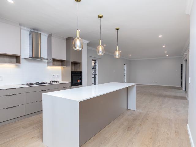 4 Bedroom Freestanding To Let in Parklands