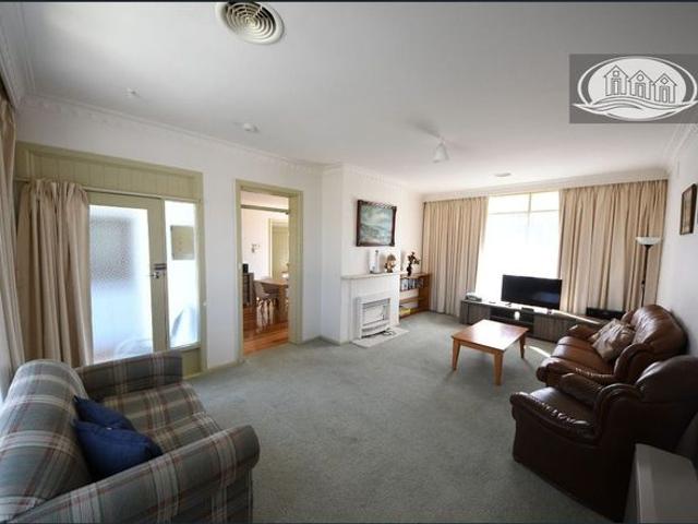 4 BEDROOM FULLY FURNISHED CLOSE TO CBD