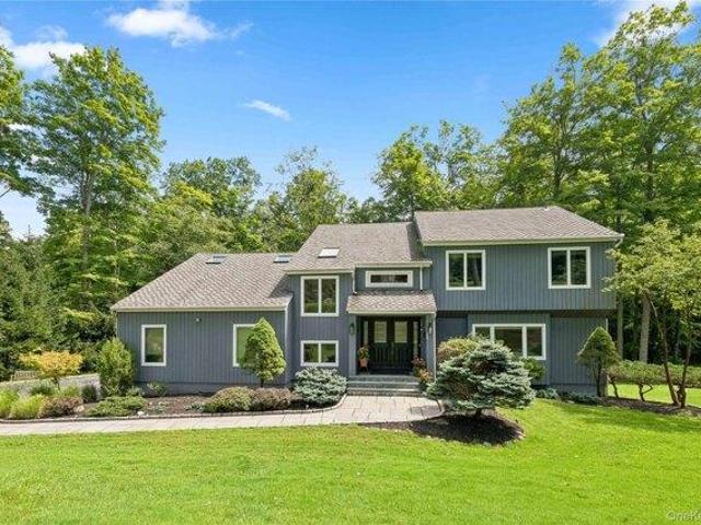 4 bedroom, Katonah NY 10536 105319387