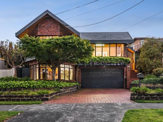 4 Bedroom House Keilor VIC 102767343