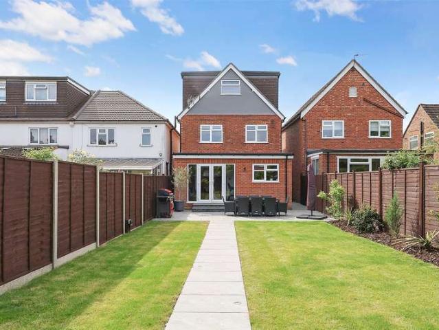 4 Bedroom House