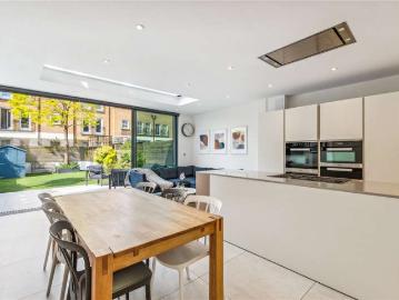 Clapham Common, SW4, Clapham Old Town, London, Greater London