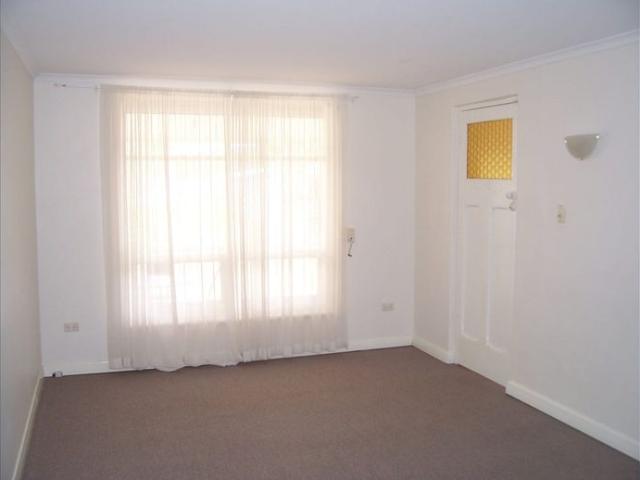 4 bedroom house, 2 WC's, large lounge, large light filled family room, double carport