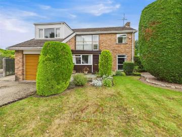 4 Bedroom Detached House