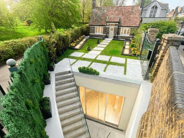 4 Bedroom House
