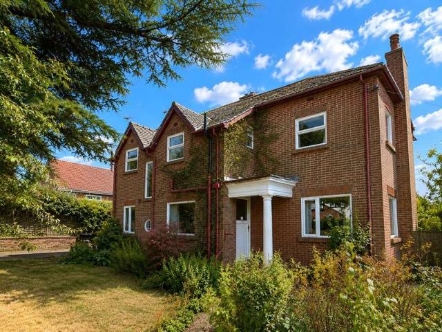 4 Bedroom House