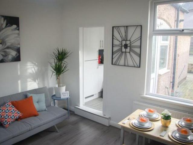 4 Bedroom House Coventry Coventry 65826232