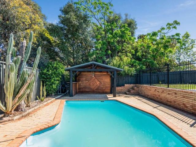 4 Bedroom House Connolly WA 105971531