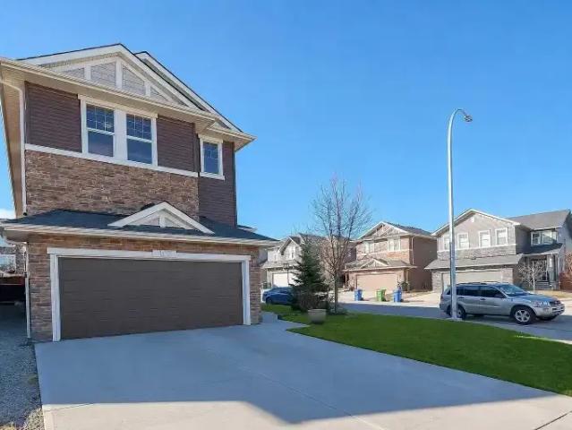 4 Bedroom House Calgary AB 103770602