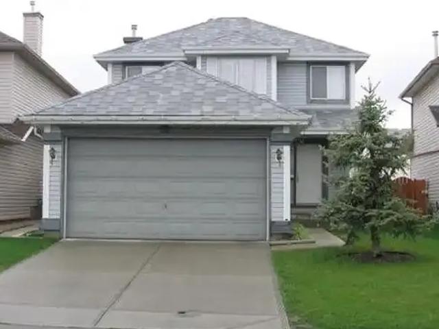 4 Bedroom House Calgary AB 103958728