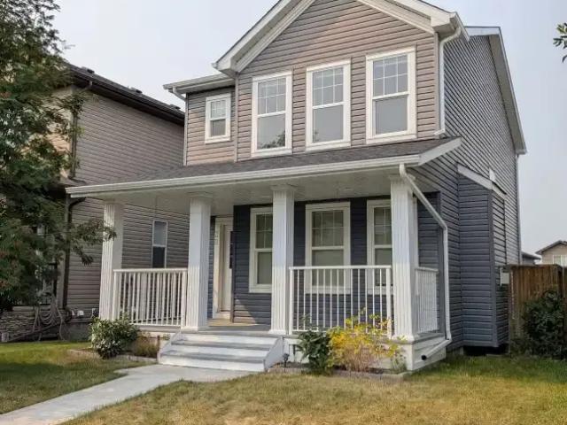 4 Bedroom House Calgary AB 104957458