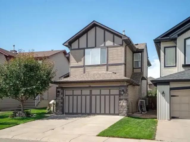 4 Bedroom House Calgary AB 104972698