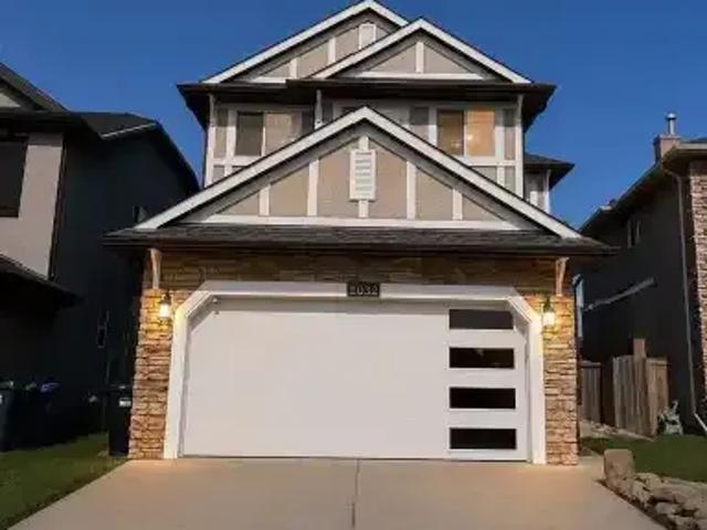 4 Bedroom House Calgary AB 104322319