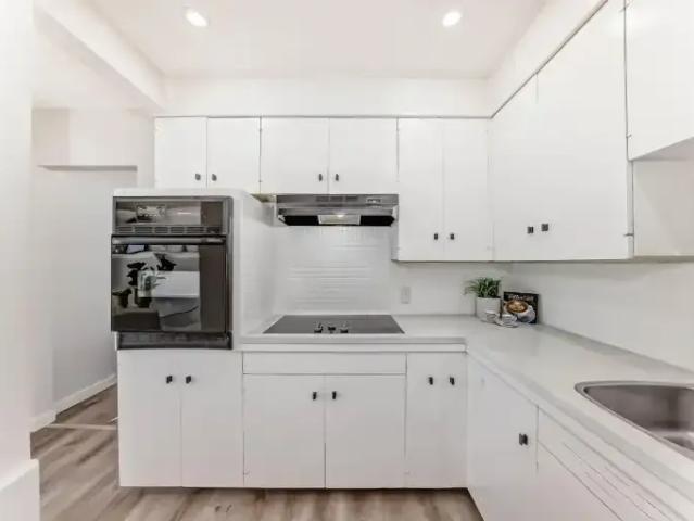 4 Bedroom House Calgary AB 105410700