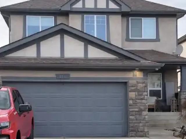 4 Bedroom House Calgary AB 105505580