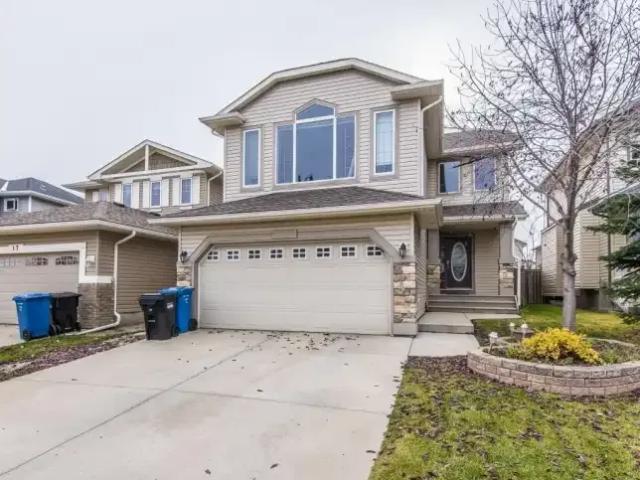 4 Bedroom House Calgary AB 105100559