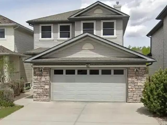 4 Bedroom House Calgary AB 105150585