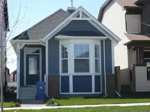 4 Bedroom House Calgary AB 105198647