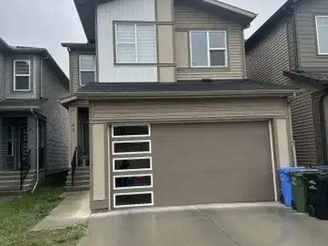4 Bedroom House Calgary AB 105345037
