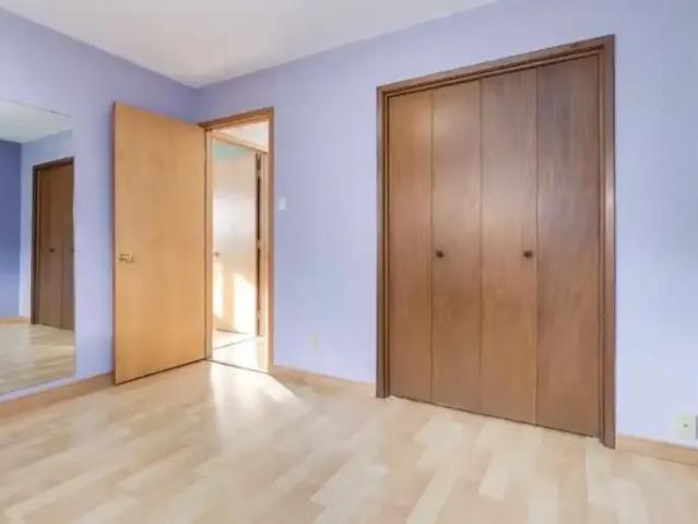 4 Bedroom House Calgary AB LS104257215