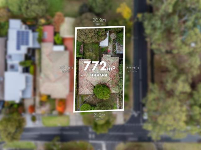 4 Bedroom House Camberwell VIC 101611993