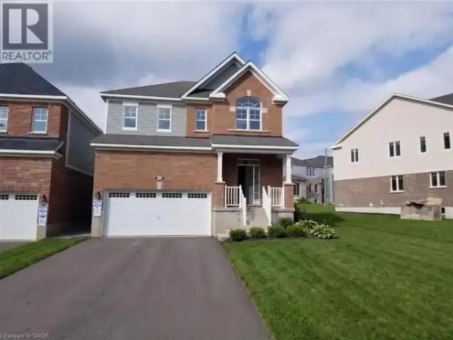 4 Bedroom House Cambridge ON 104638499