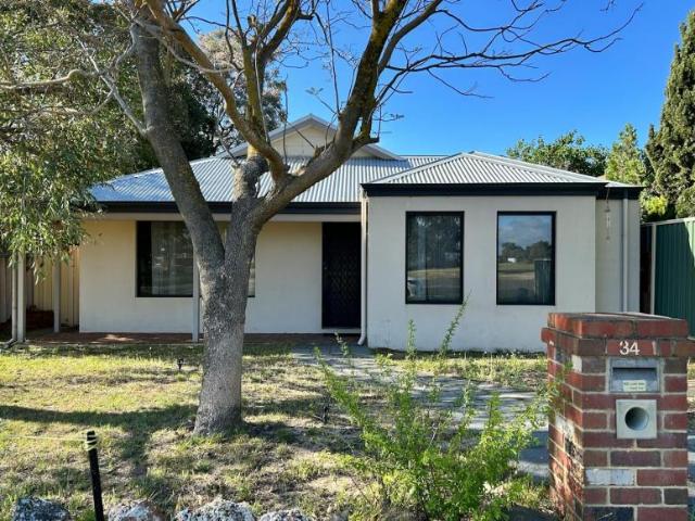 4 Bedroom House Carey Park WA 105943157