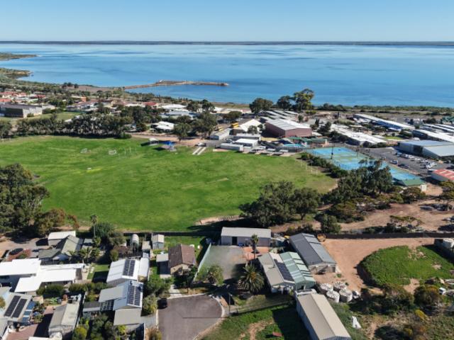 4 Bedroom House Ceduna SA 106022329
