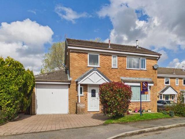4 Bedroom House Chapel En Le Frith Derbyshire 101677005