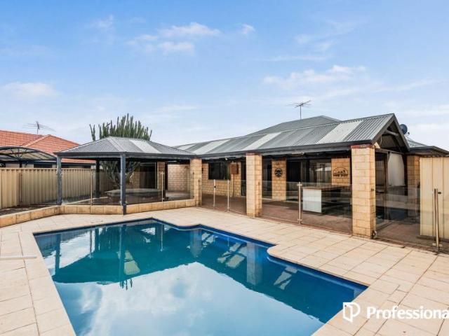 4 Bedroom House Currambine WA 105995724