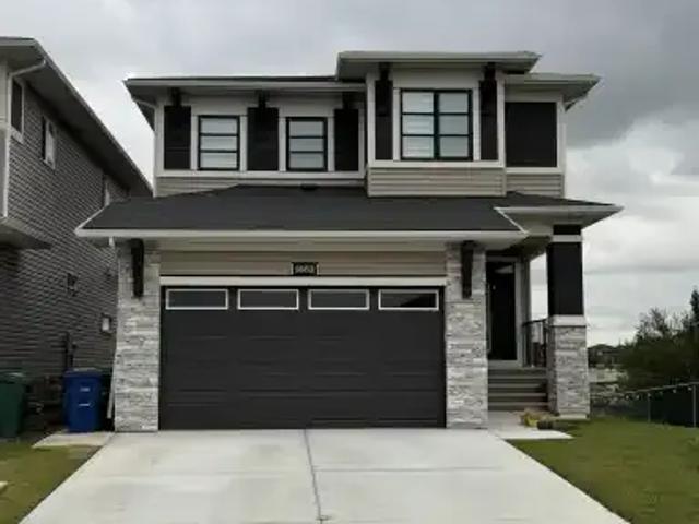 4 Bedroom House Airdrie AB 104991604