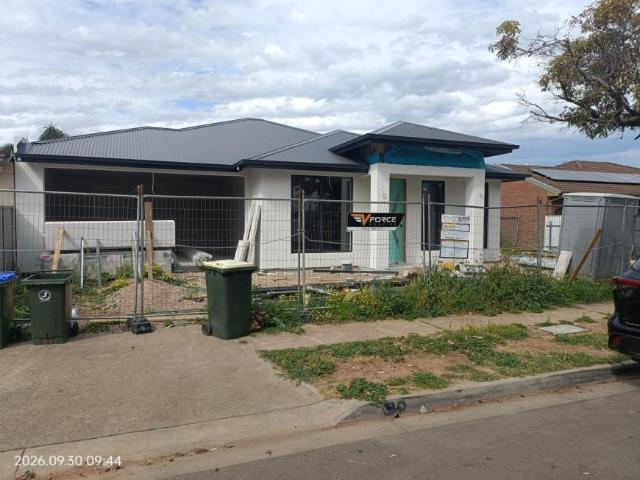 4 Bedroom House Albert Park SA 106075569