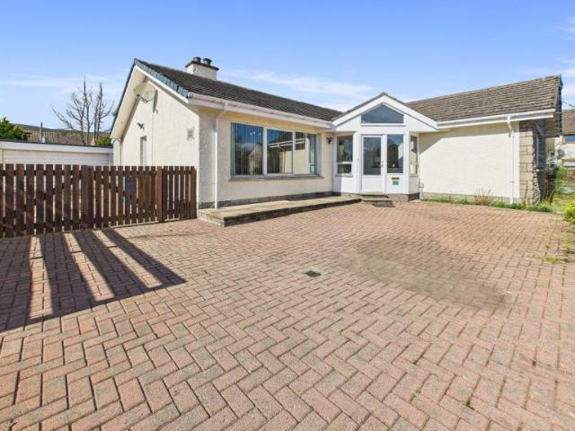 4 Bedroom House Aviemore Aviemore 100488936