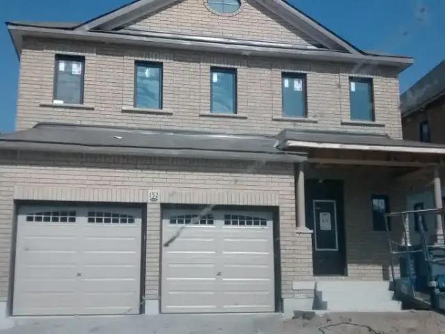 4 Bedroom House Bowmanville ON 103487407