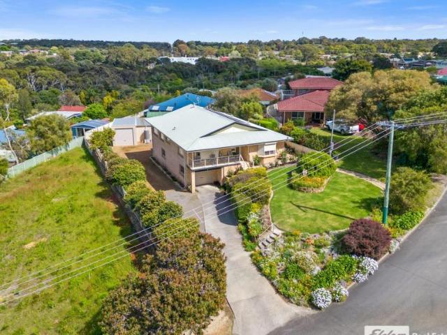4 Bedroom House Bayonet Head WA 105932179