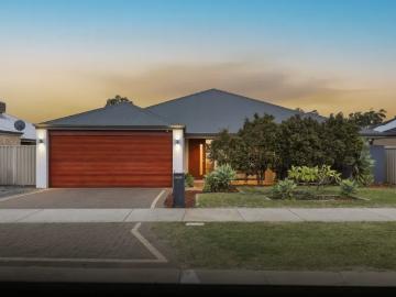4 Bedroom House Baldivis WA 102472475