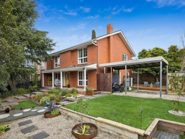 4 Bedroom House Balwyn North VIC 105825847