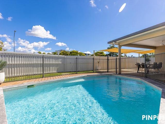 4 Bedroom House Beaconsfield QLD 104600317
